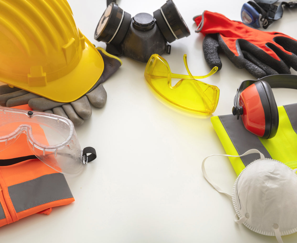 Top 10 Essential PPE for Construction Workers in 2024