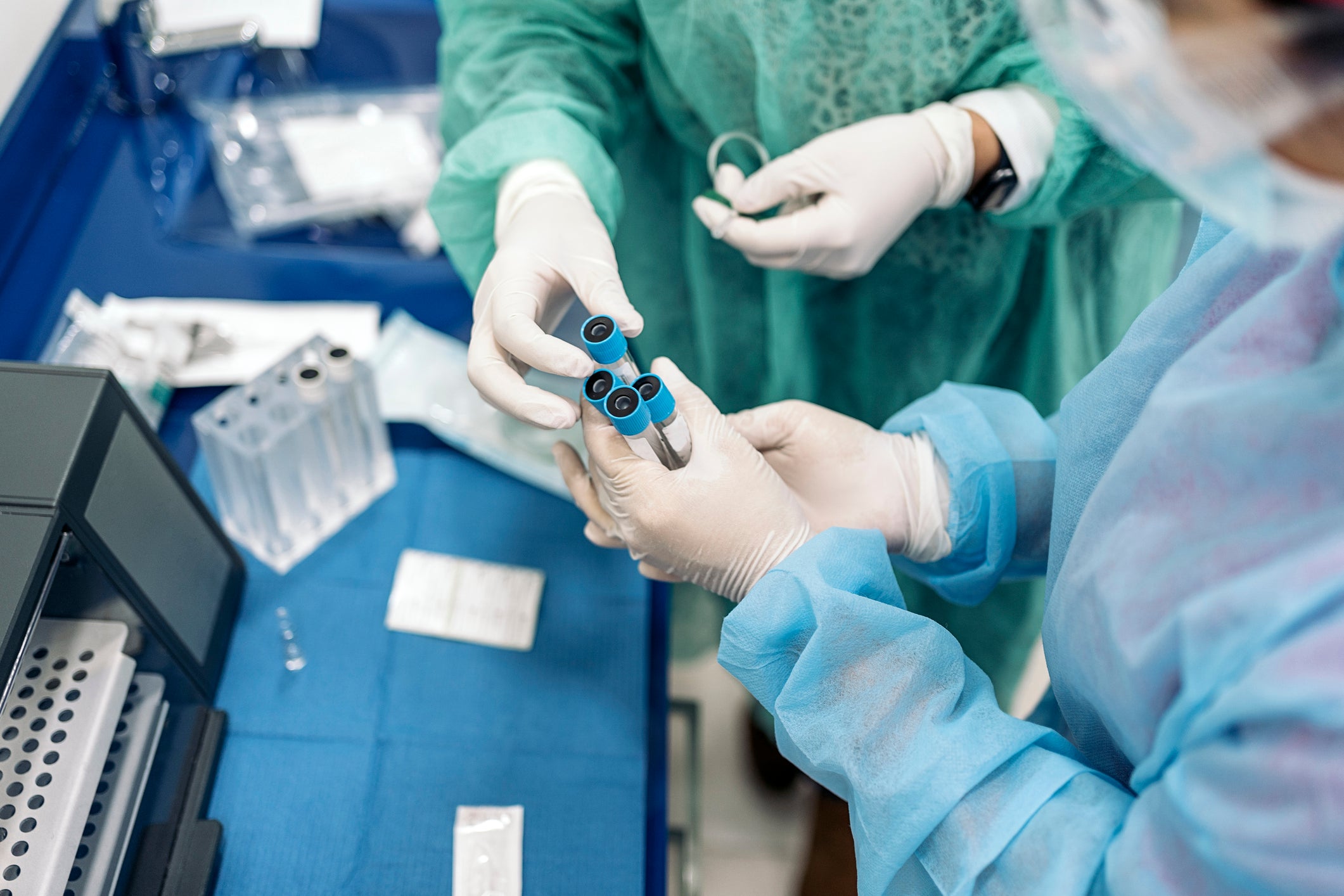 When Should You Not Use Disposable Nitrile Gloves?