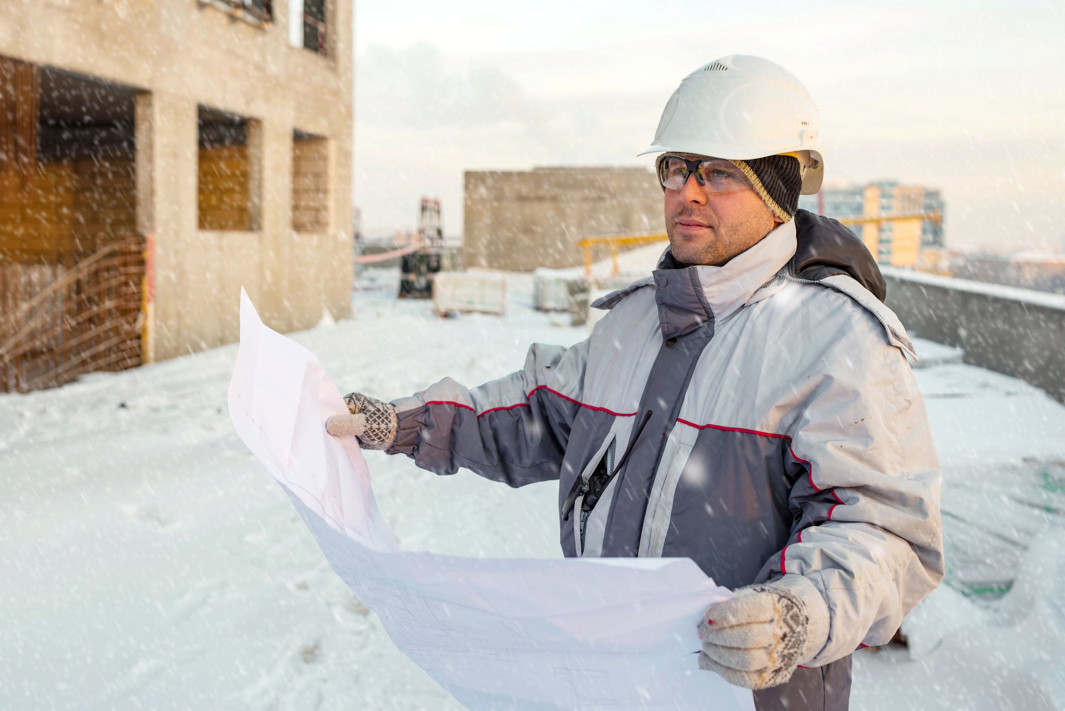 Essential Winter Safety Gear for Workers: How to Prevent Cold Stress and Stay OSHA Compliant