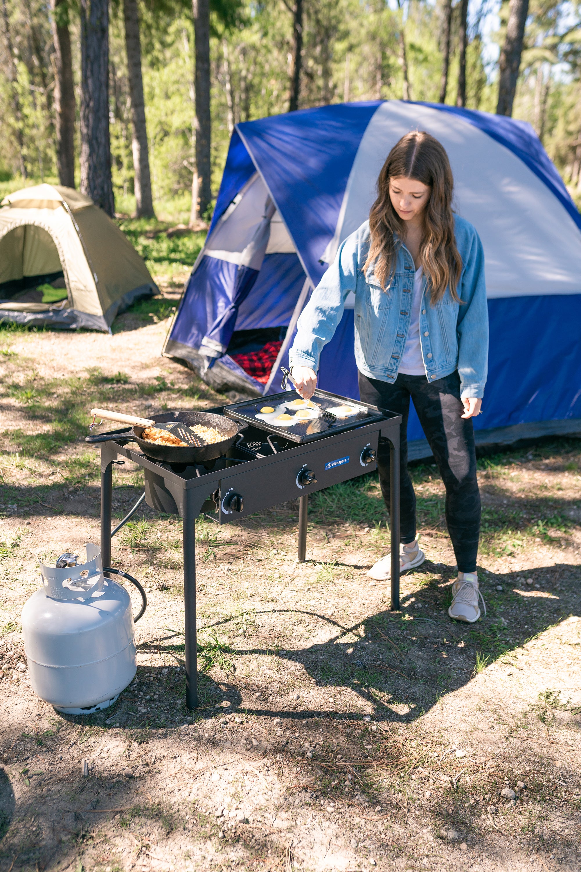 Pre-Seasoned Cast Iron Griddle with Reversible Cooking Surface - Stansport